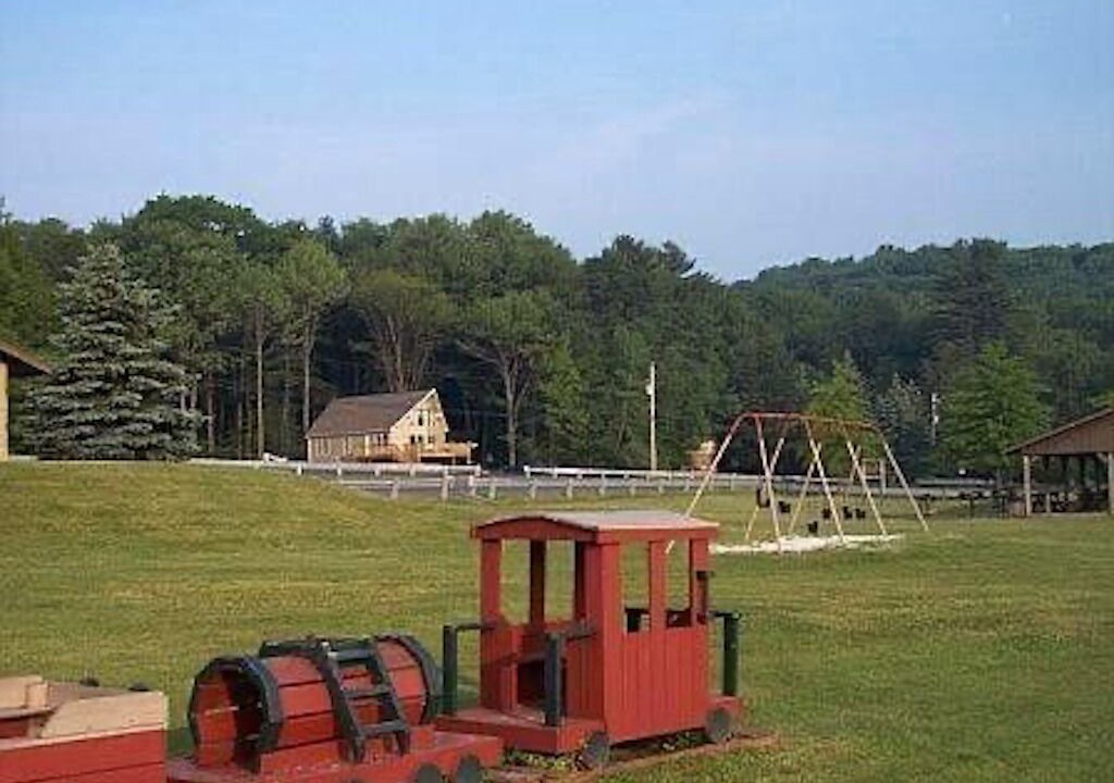 Photo of Others in Treasure Lake