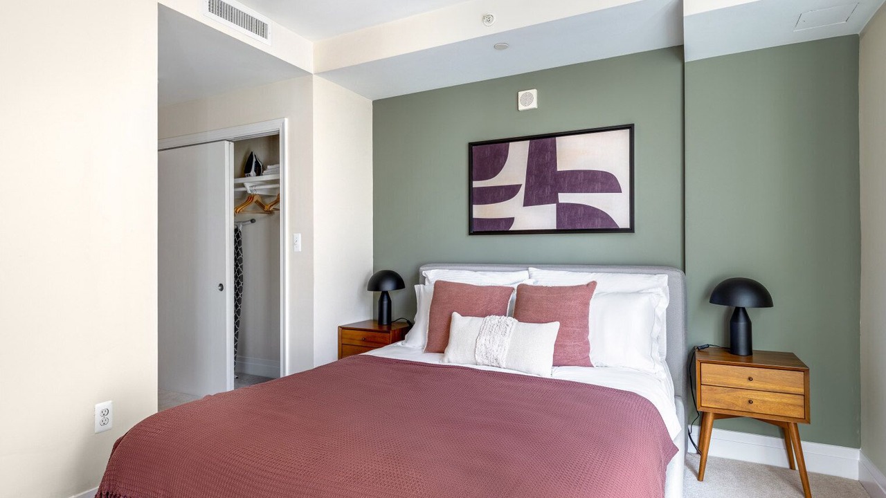 Photo of Bedroom in Foggy Bottom