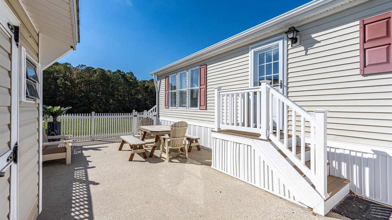 Photo of Outdoor in Assateague Pointe