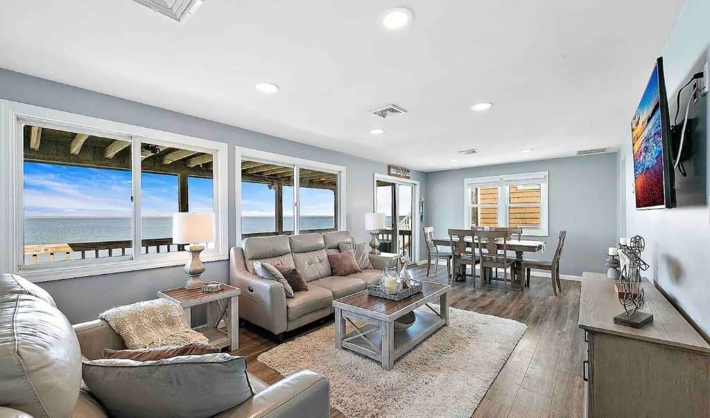 Photo of Livingroom in North Beach Haven