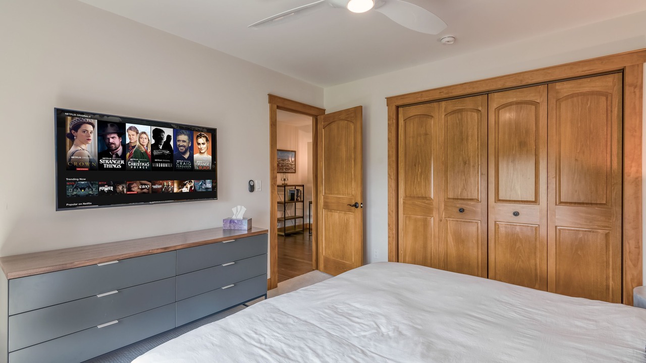 Photo of Bedroom in Ellicottville