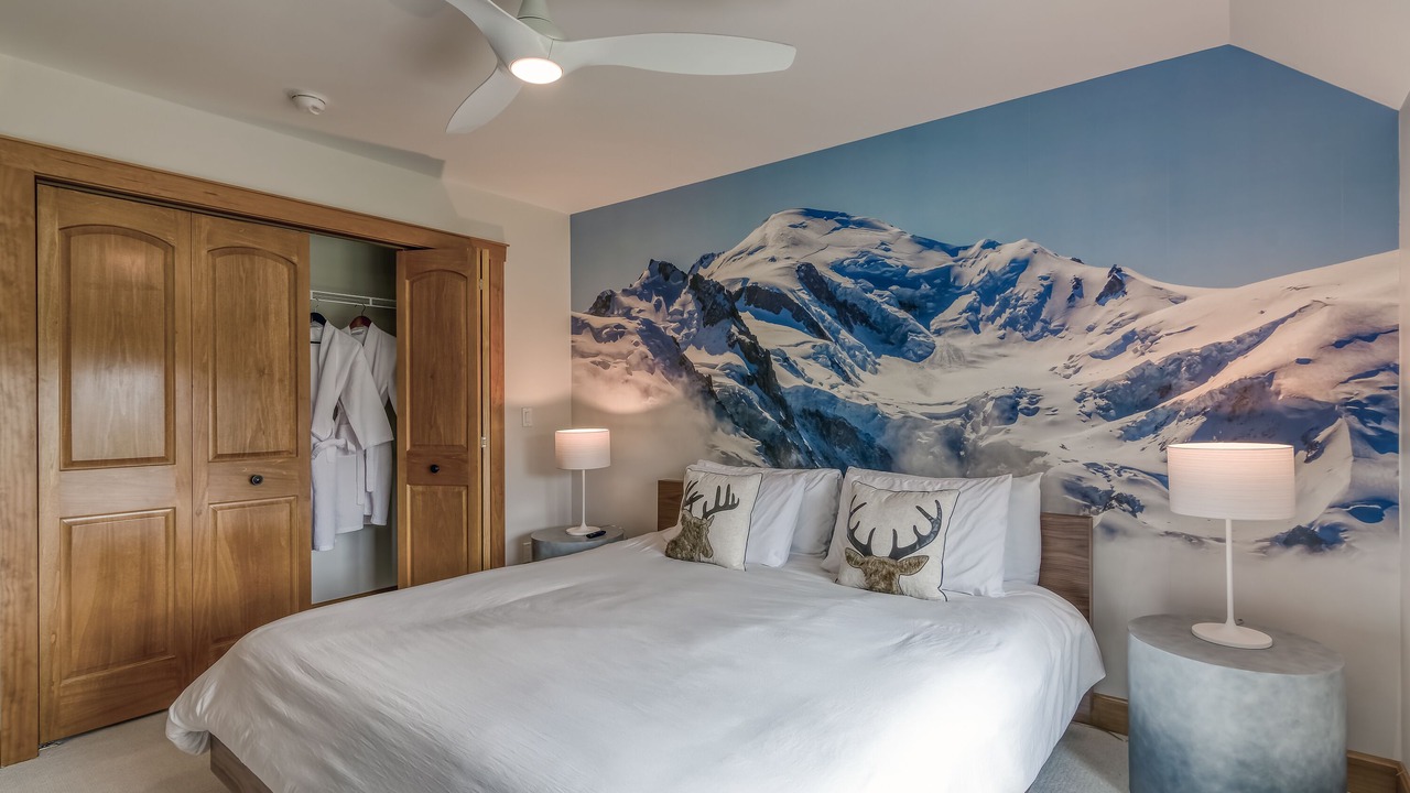 Photo of Bedroom in Ellicottville
