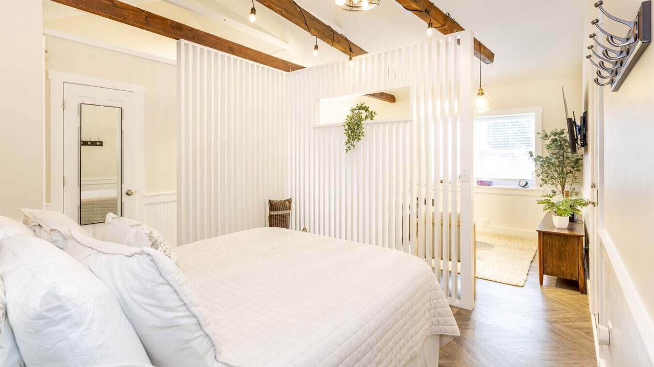 Photo of Bedroom in Intercourse