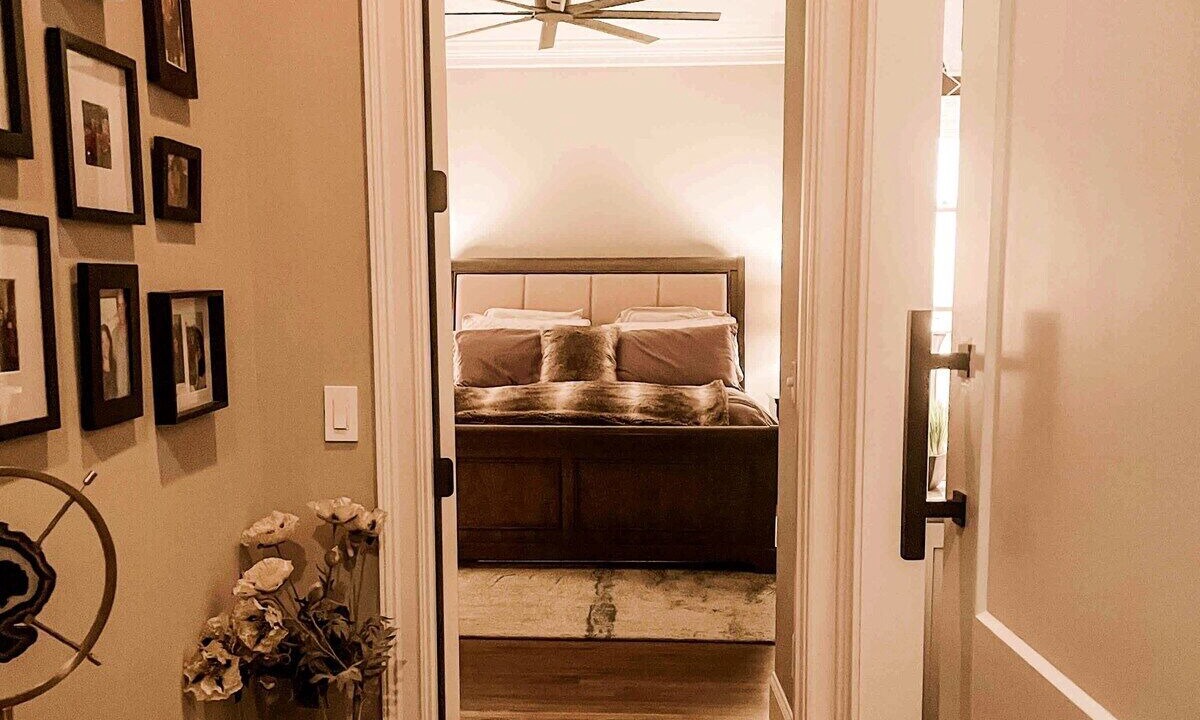 Photo of Bedroom in Green Hills