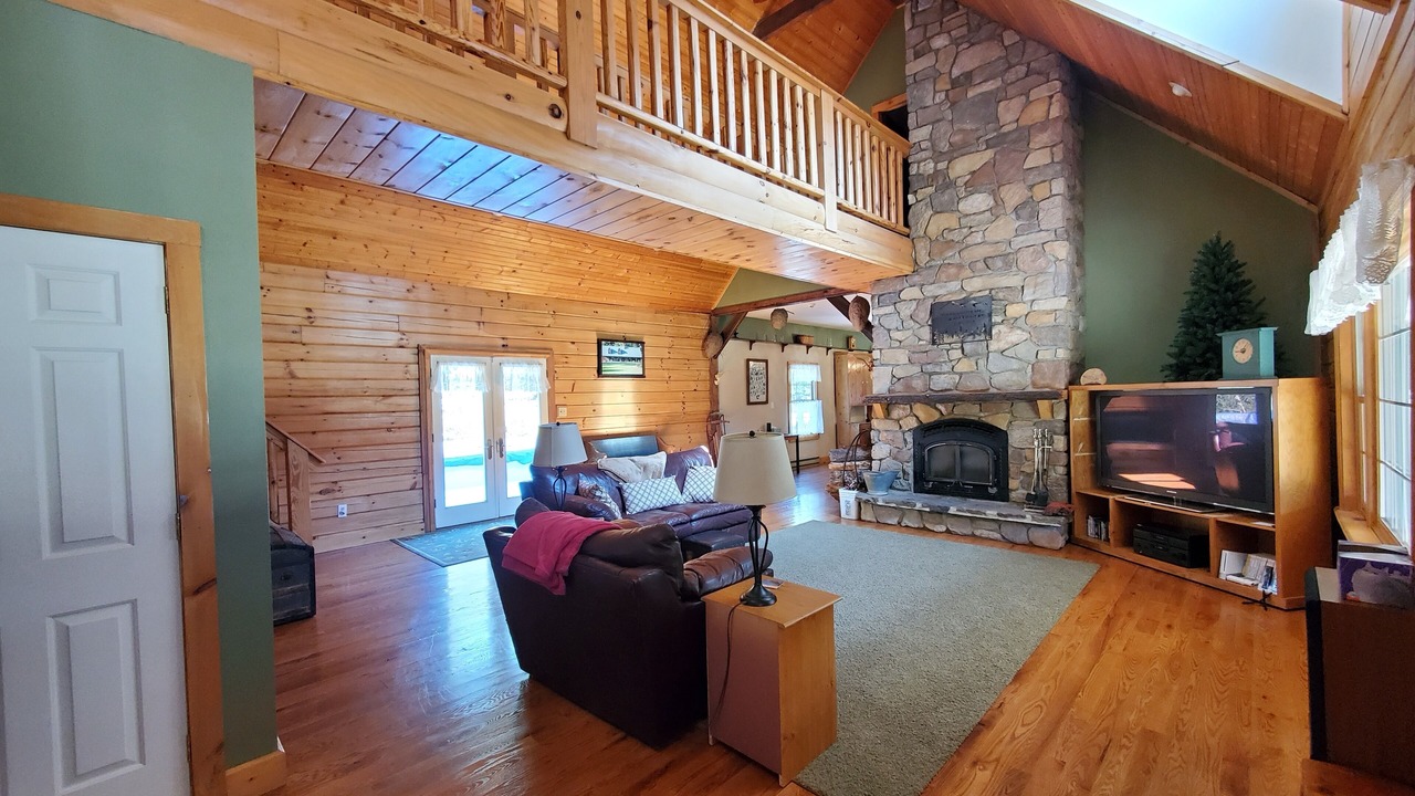 Photo of Livingroom in Antes Fort