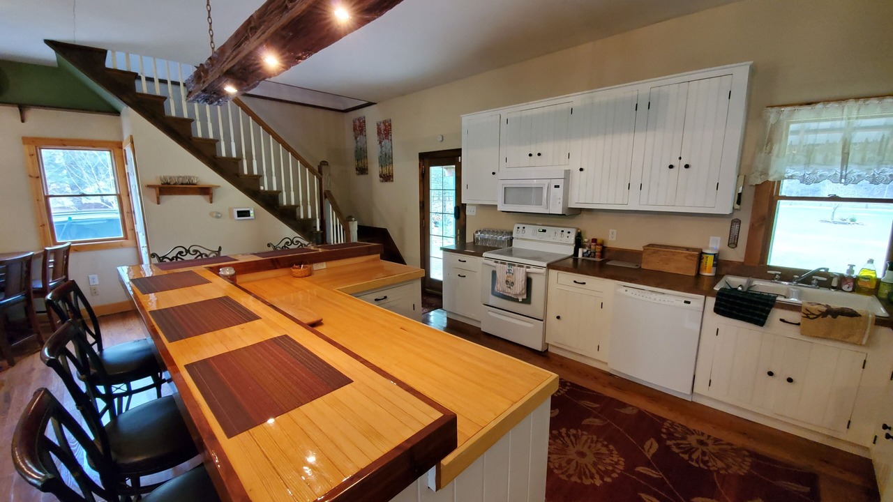 Photo of Kitchen in Antes Fort
