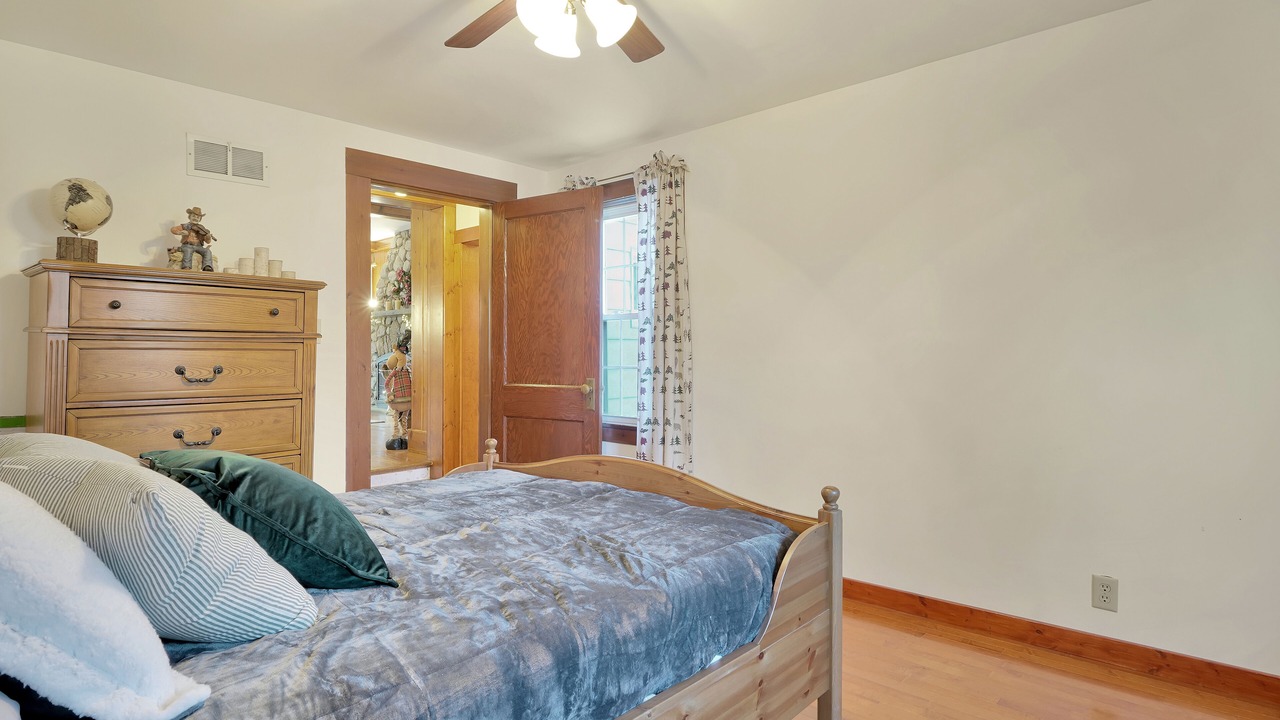 Photo of Bedroom in Milford