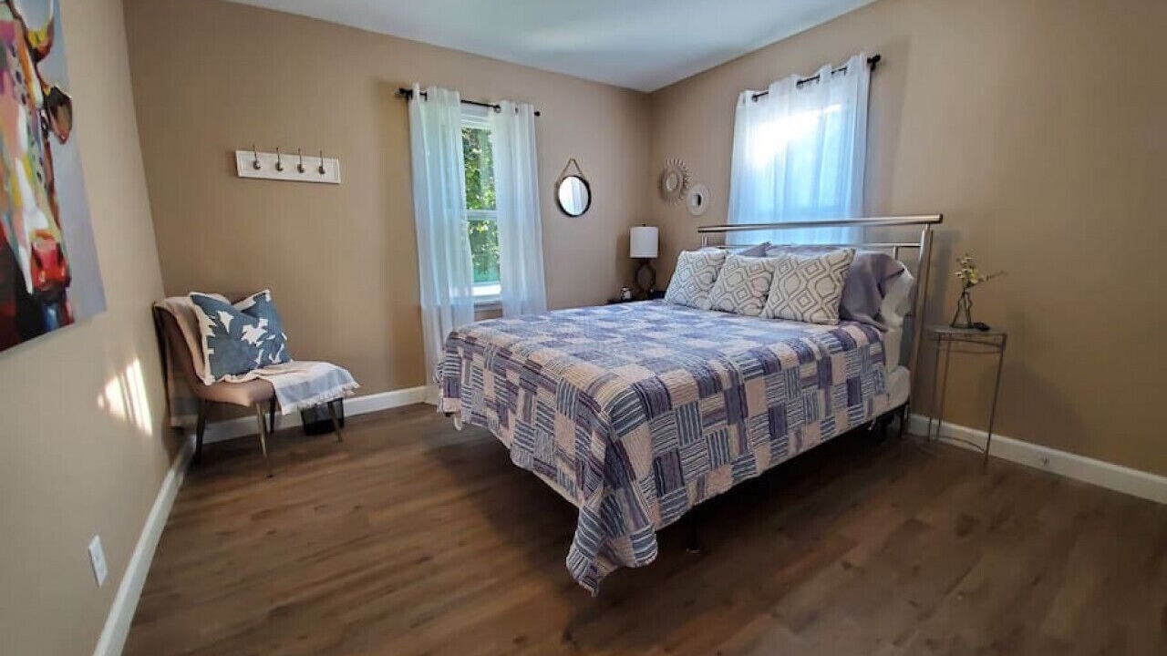Photo of Bedroom in Trenton