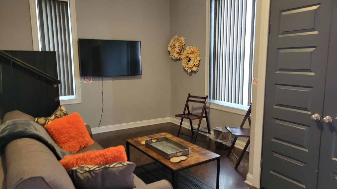 Photo of Livingroom in Corryville