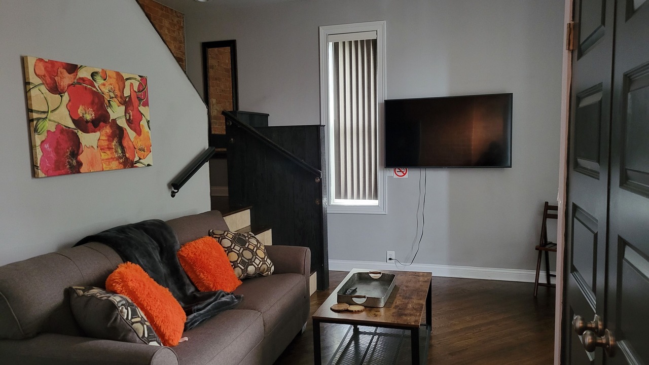 Photo of Livingroom in Corryville