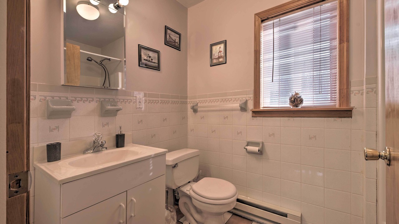 Photo of Bathroom in Orson