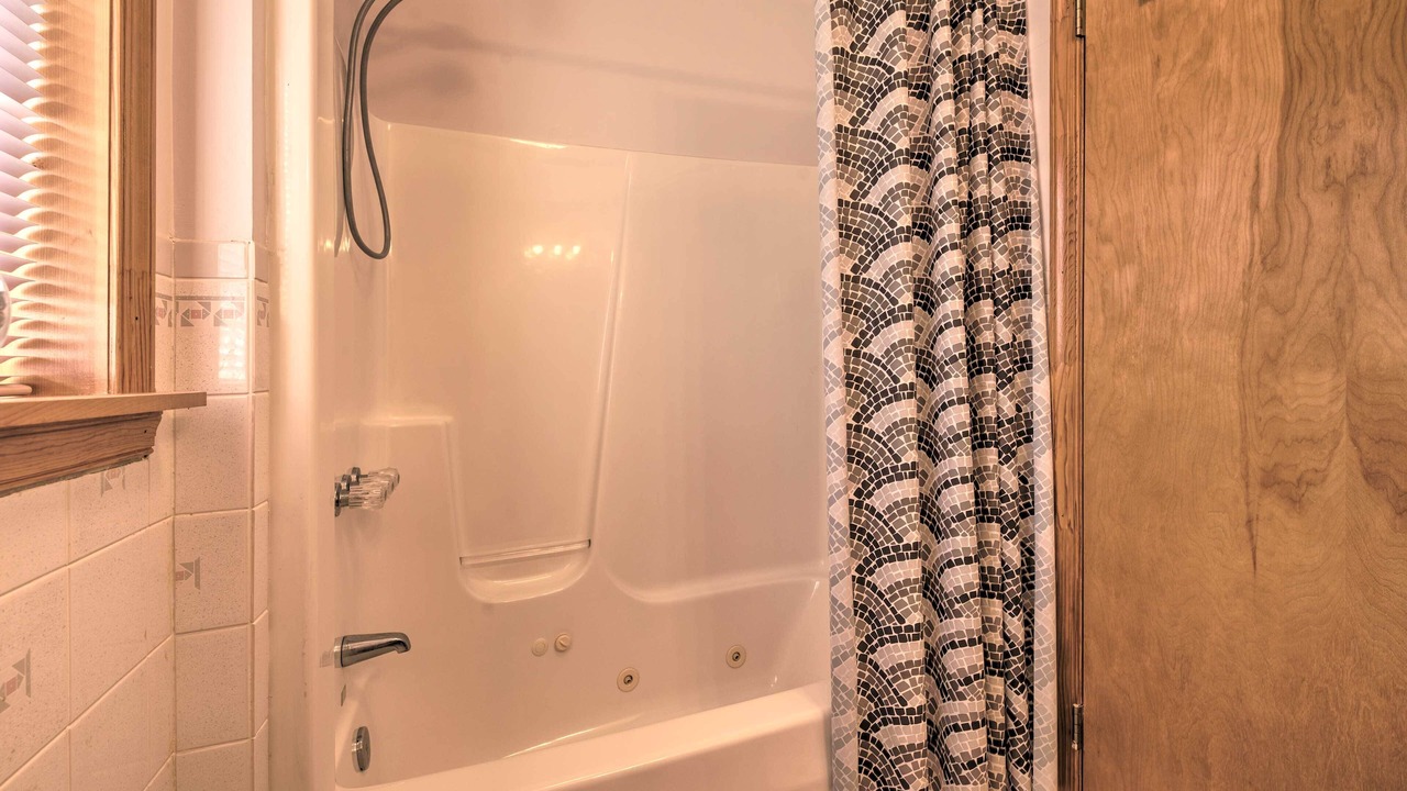Photo of Bathroom in Orson