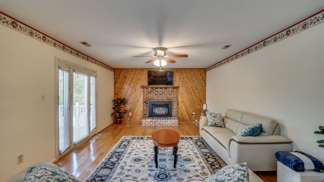 Photo of Livingroom in Stafford