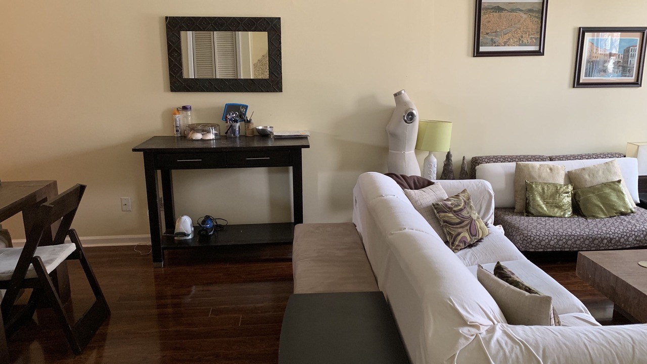 Photo of Livingroom in West New York
