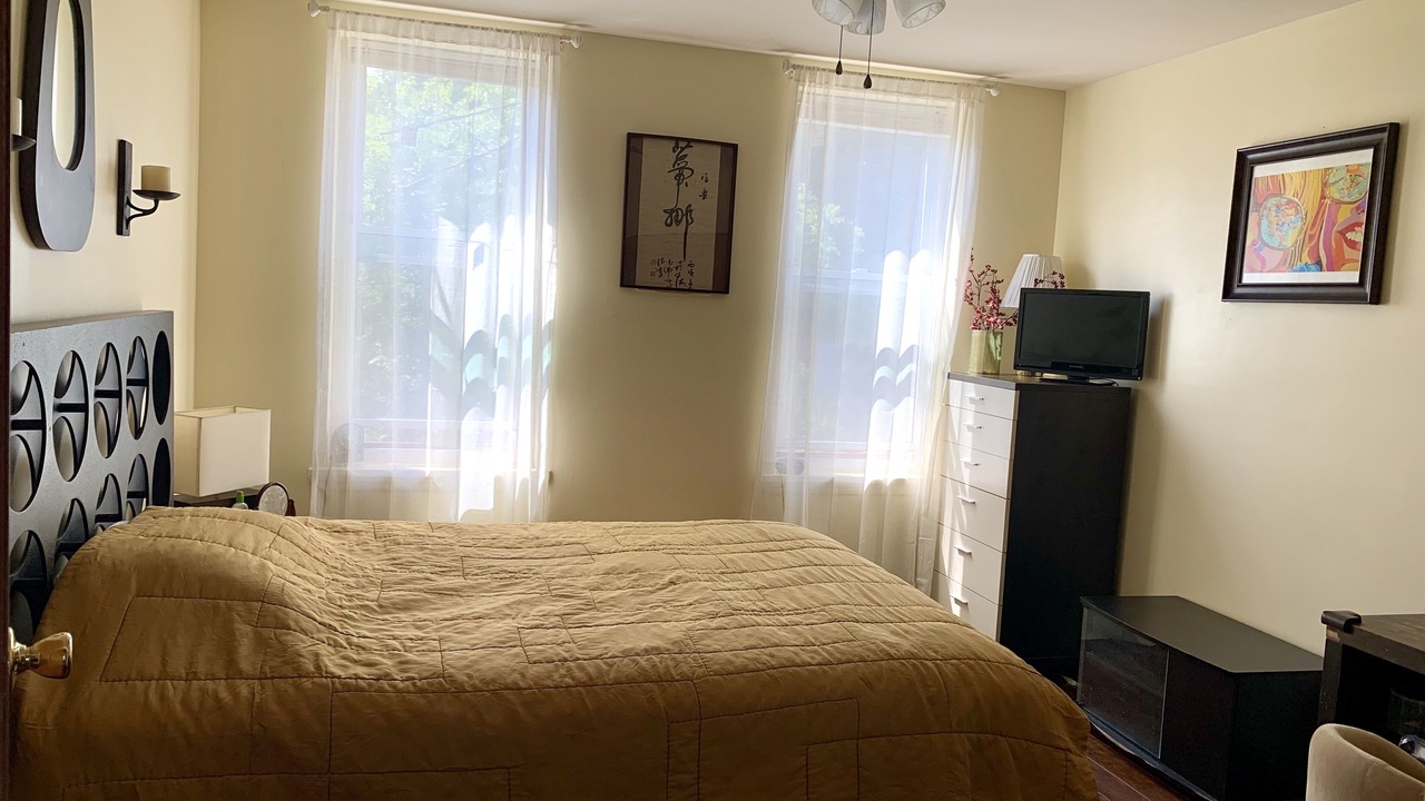 Photo of Bedroom in West New York