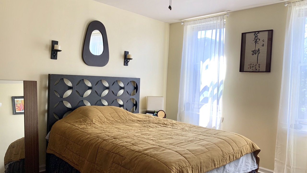Photo of Bedroom in West New York