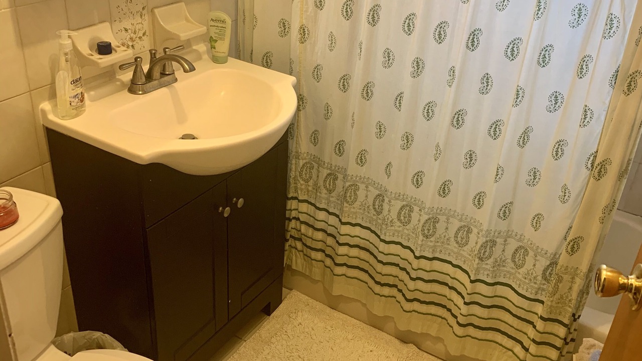 Photo of Bathroom in West New York