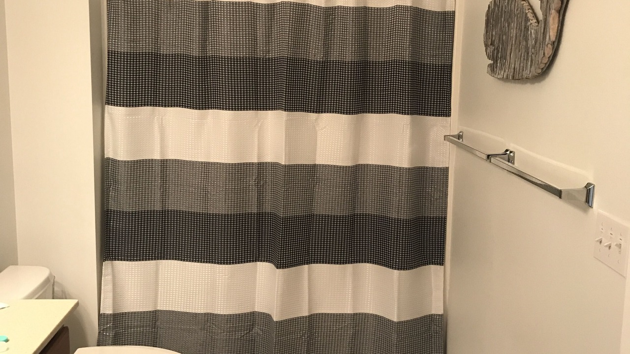 Photo of Bathroom in Sun Ridge