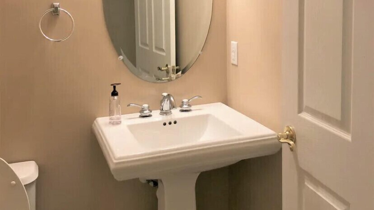 Photo of Bathroom in Sun Ridge