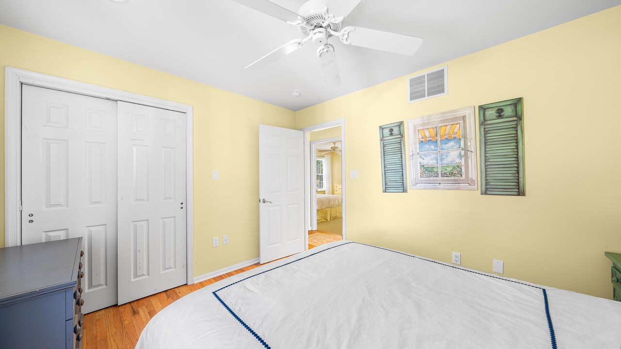Photo of Bedroom in Avalon
