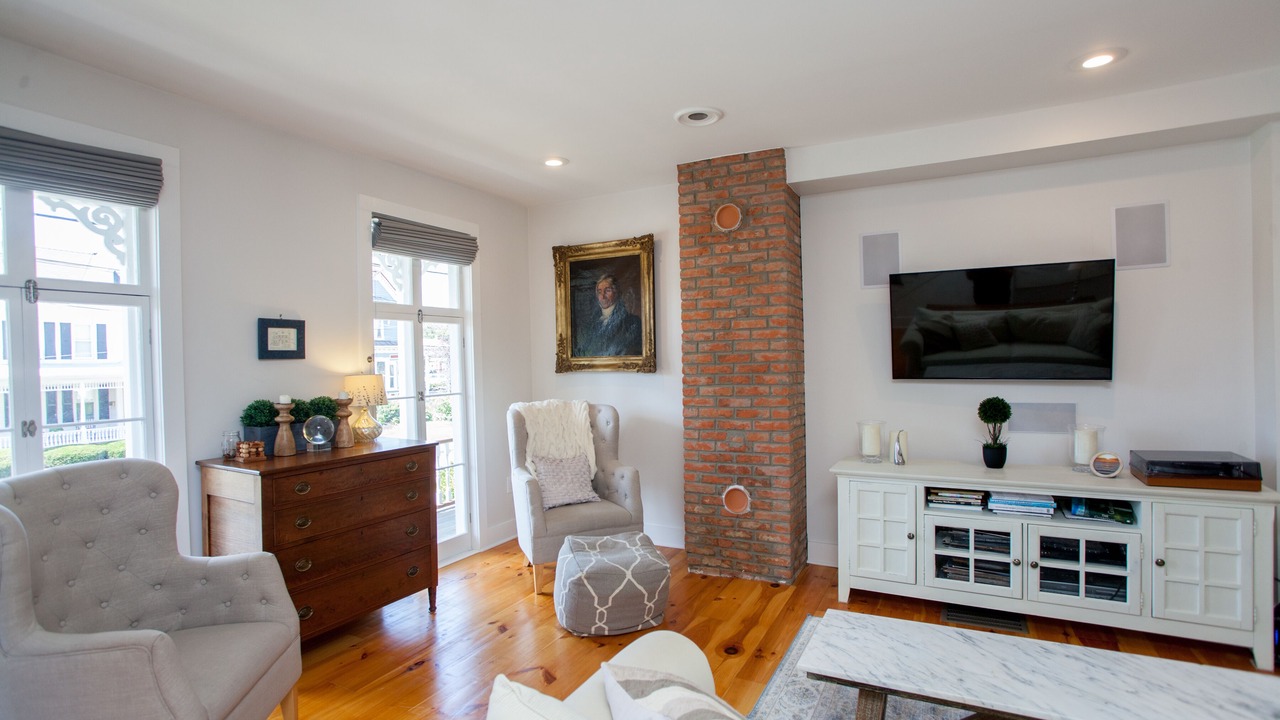 Photo of Livingroom in Flemington