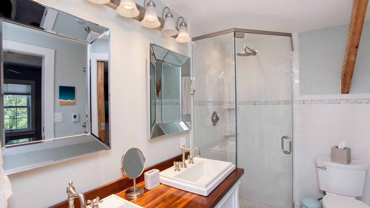 Photo of Bathroom in Flemington