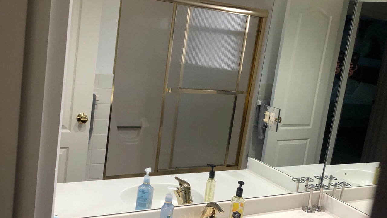 Photo of Bathroom in Palmyra