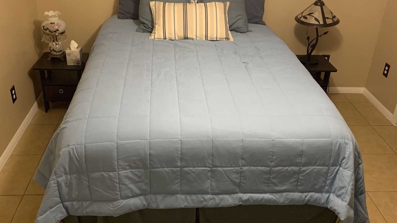 Photo of Bedroom in Hebron