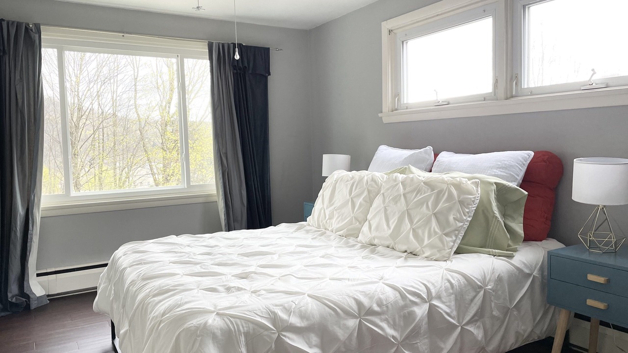 Photo of Bedroom in Derrick City