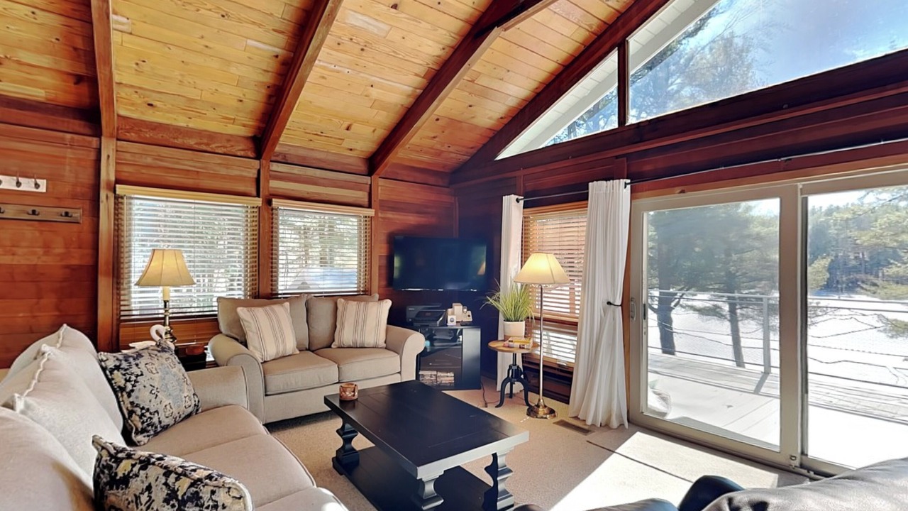 Photo of Bedroom in North Glade Hills