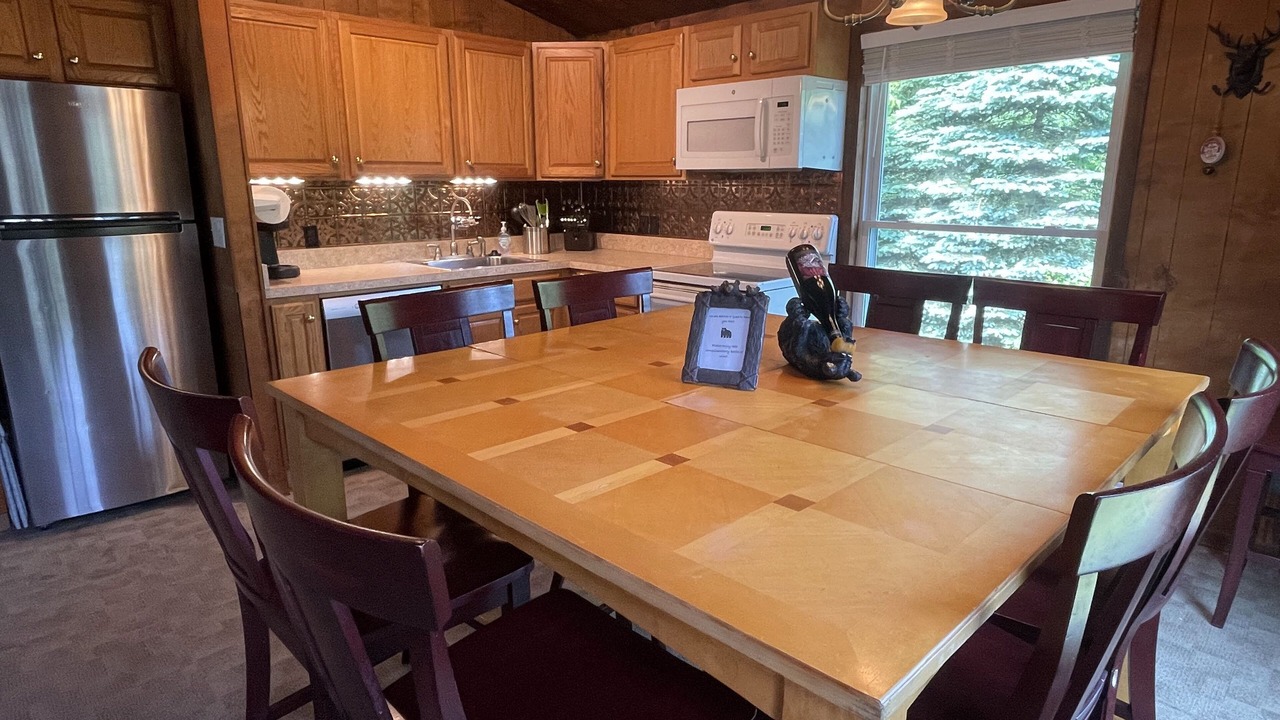 Photo of Kitchen in Queen