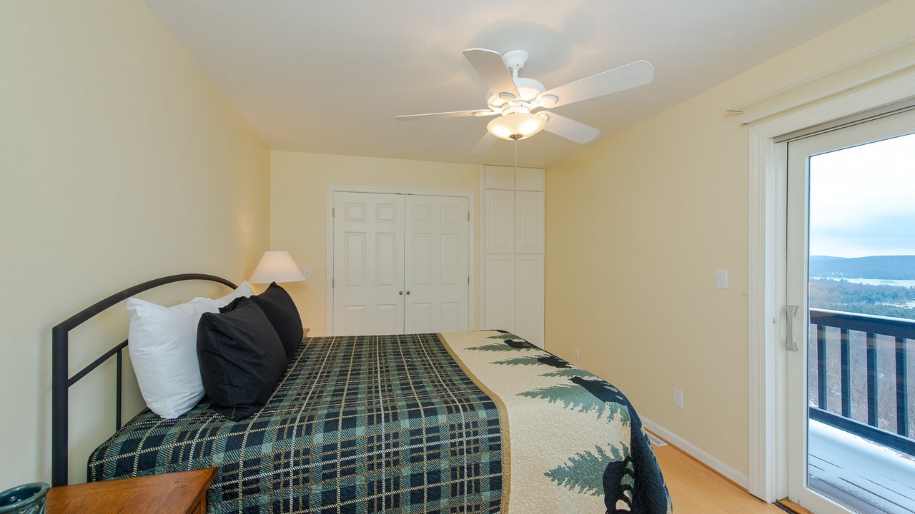 Photo of Bedroom in Paradise Point