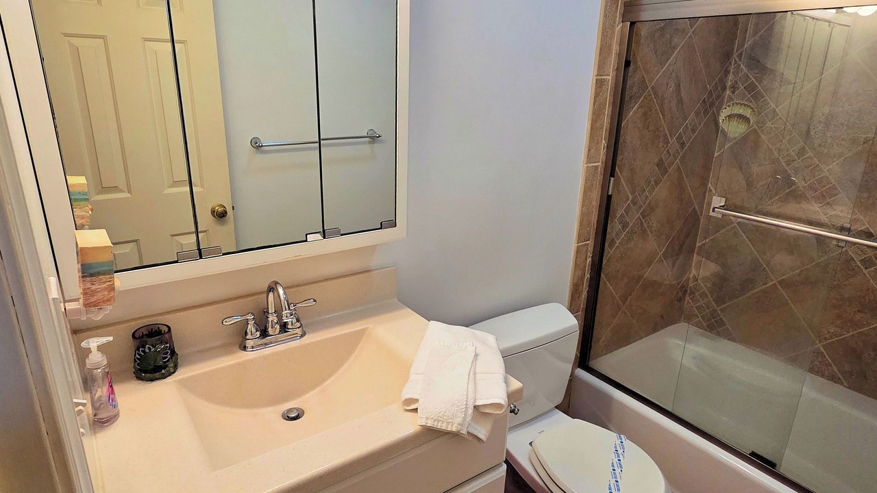Photo of Bathroom in Chincoteague
