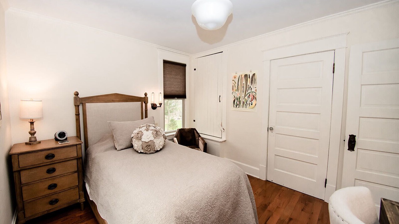 Photo of Bedroom in Granville