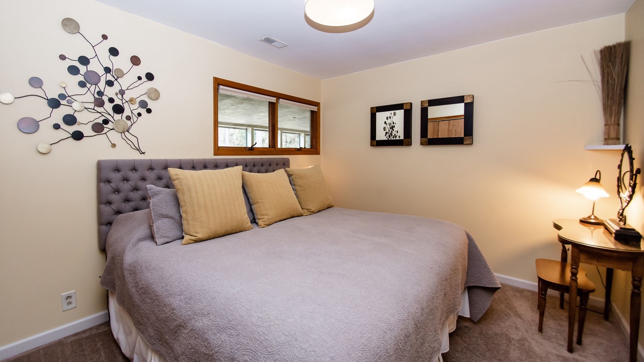 Photo of Bedroom in Granville