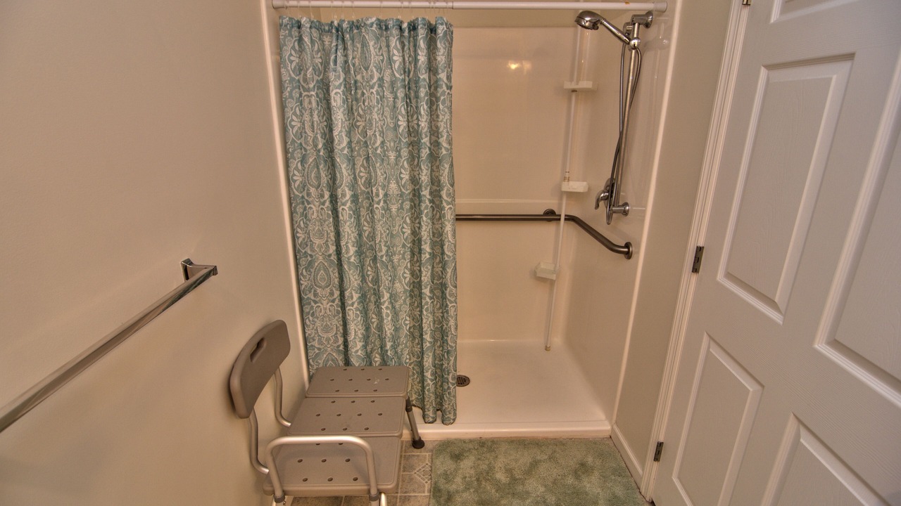 Photo of Bathroom in Rowland
