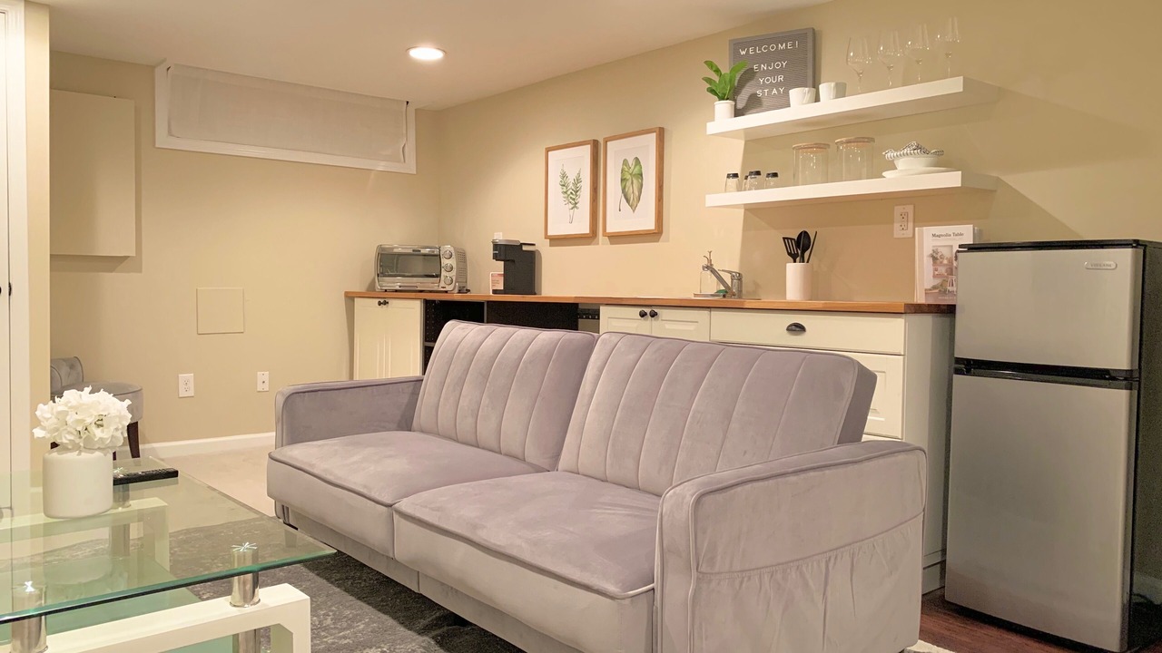 Photo of Livingroom in Downtown Baltimore