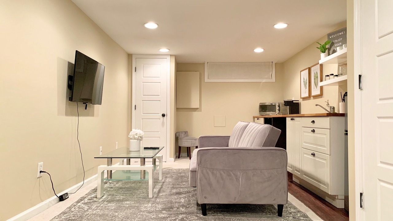 Photo of Livingroom in Downtown Baltimore