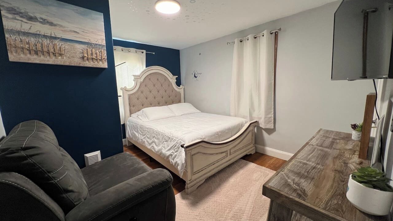 Photo of Bedroom in Erie