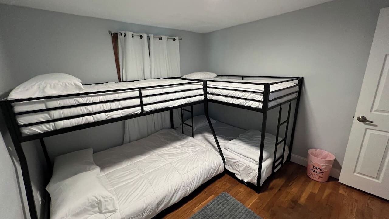 Photo of Bedroom in Erie