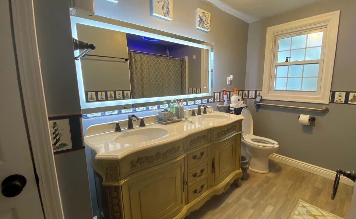 Photo of Bathroom in Erie