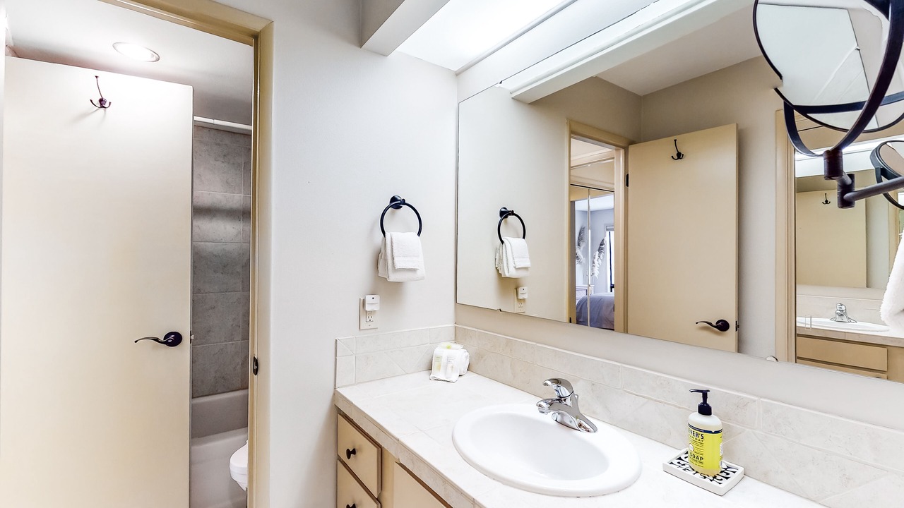 Photo of Bathroom in Warm Springs