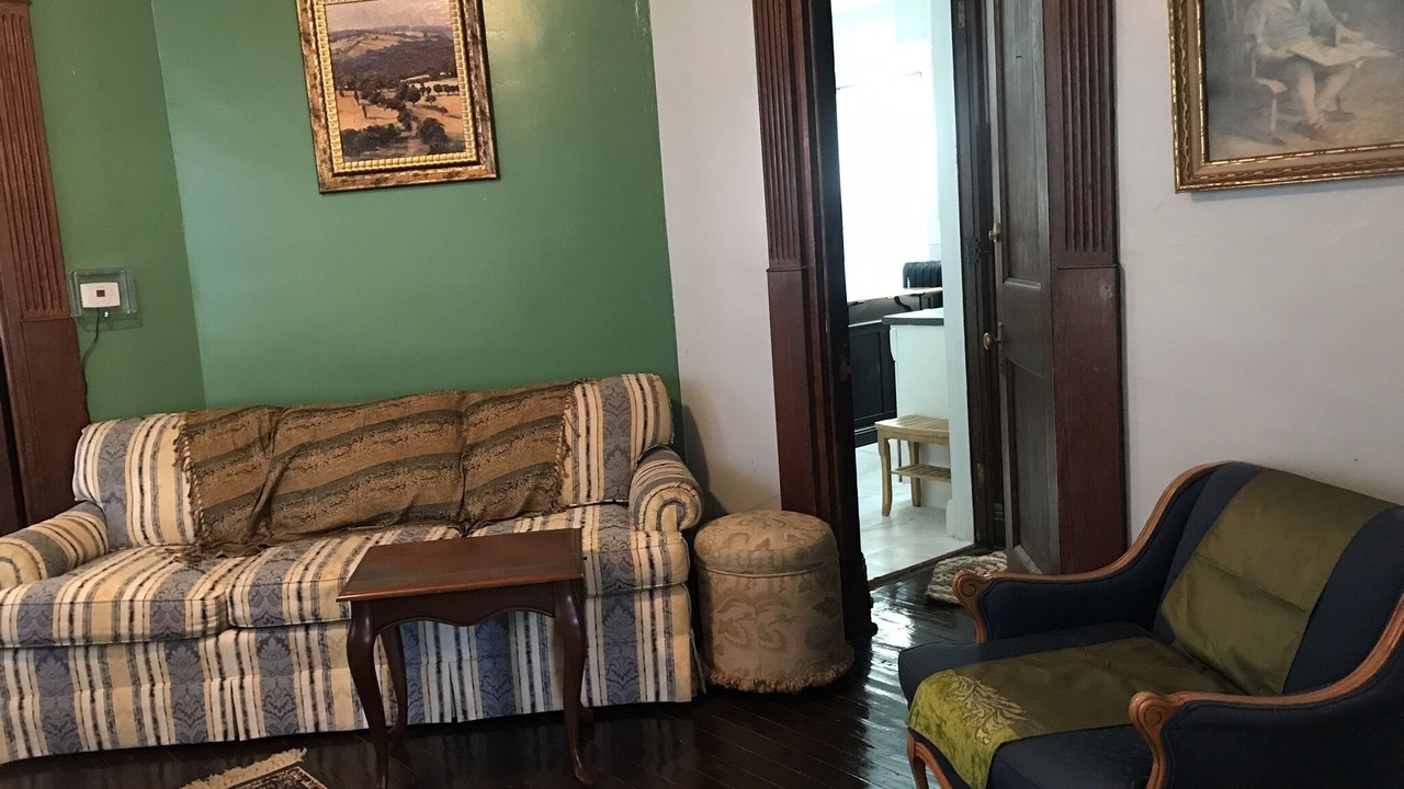 Photo of Livingroom in Erie