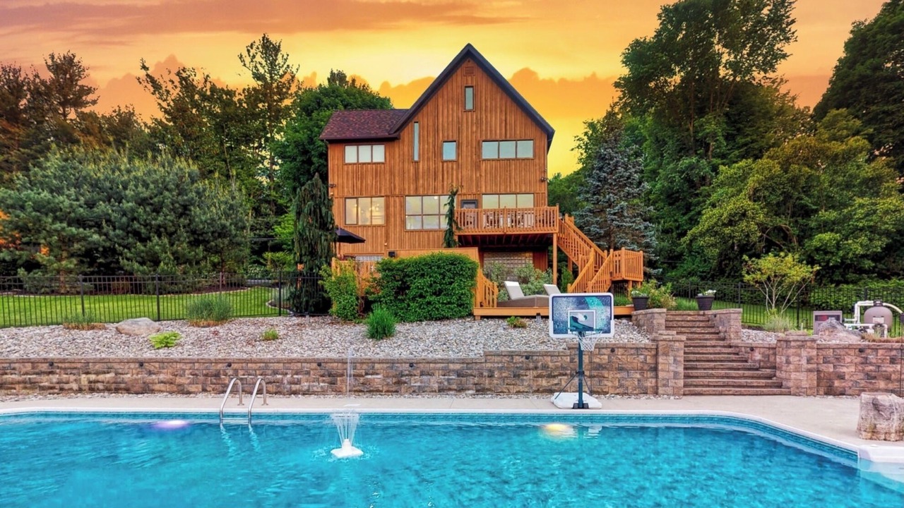 Photo of Outdoor in Dalton