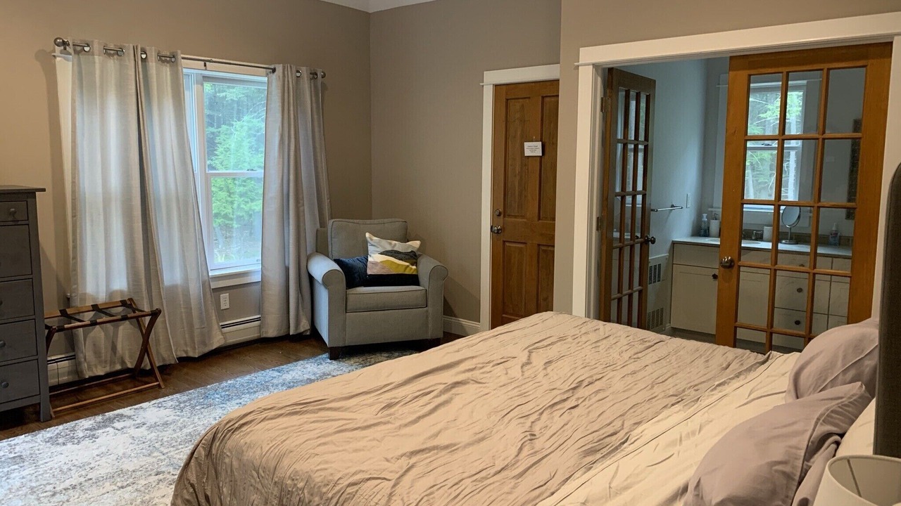 Photo of Bedroom in Mount Marion