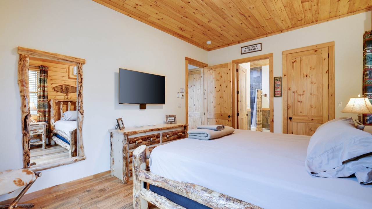 Photo of Bedroom in Tannersville