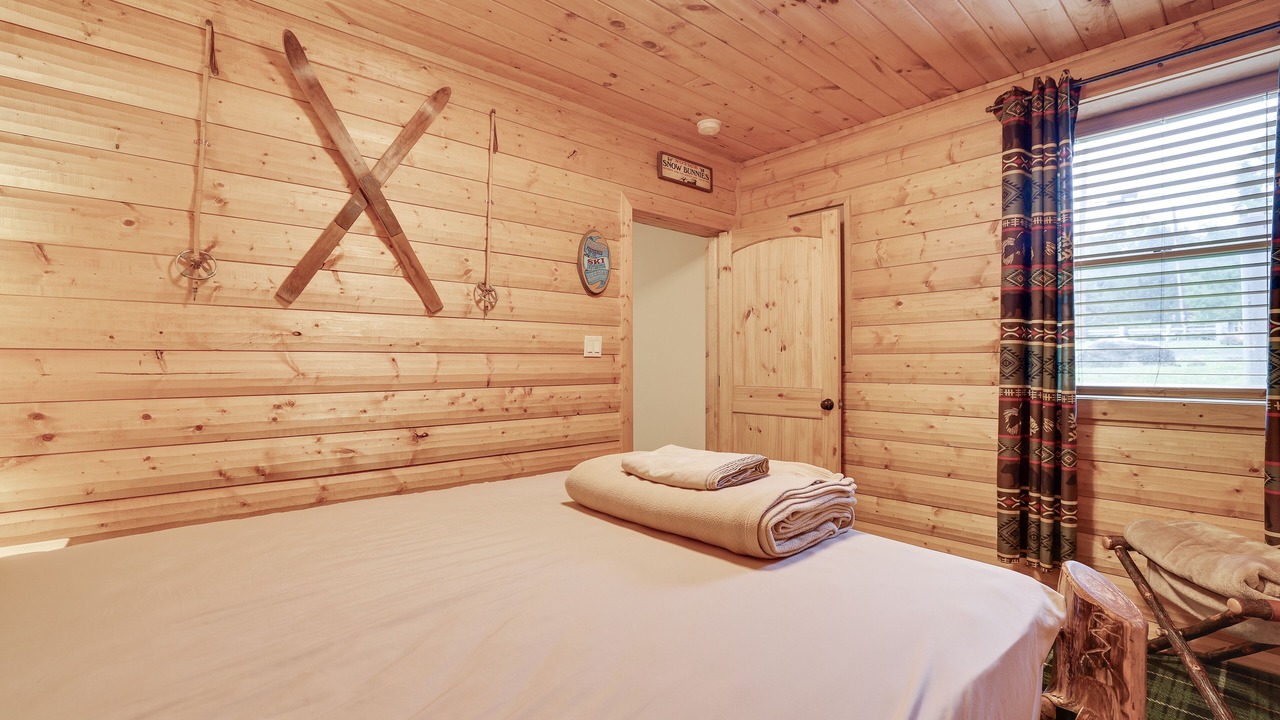 Photo of Bedroom in Tannersville