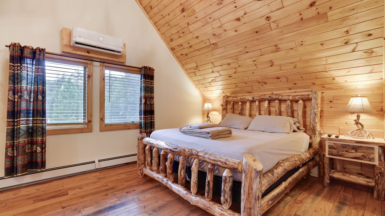 Photo of Bedroom in Tannersville
