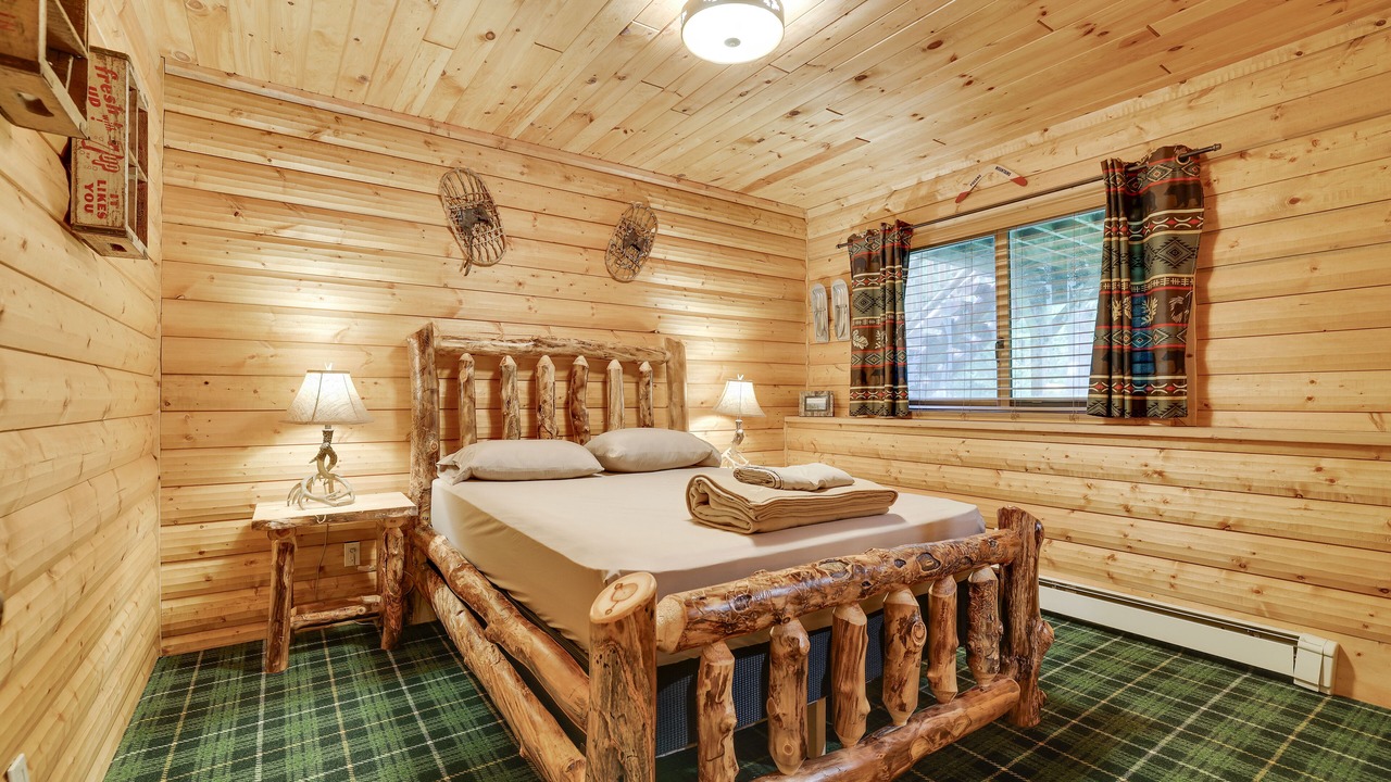 Photo of Bedroom in Tannersville