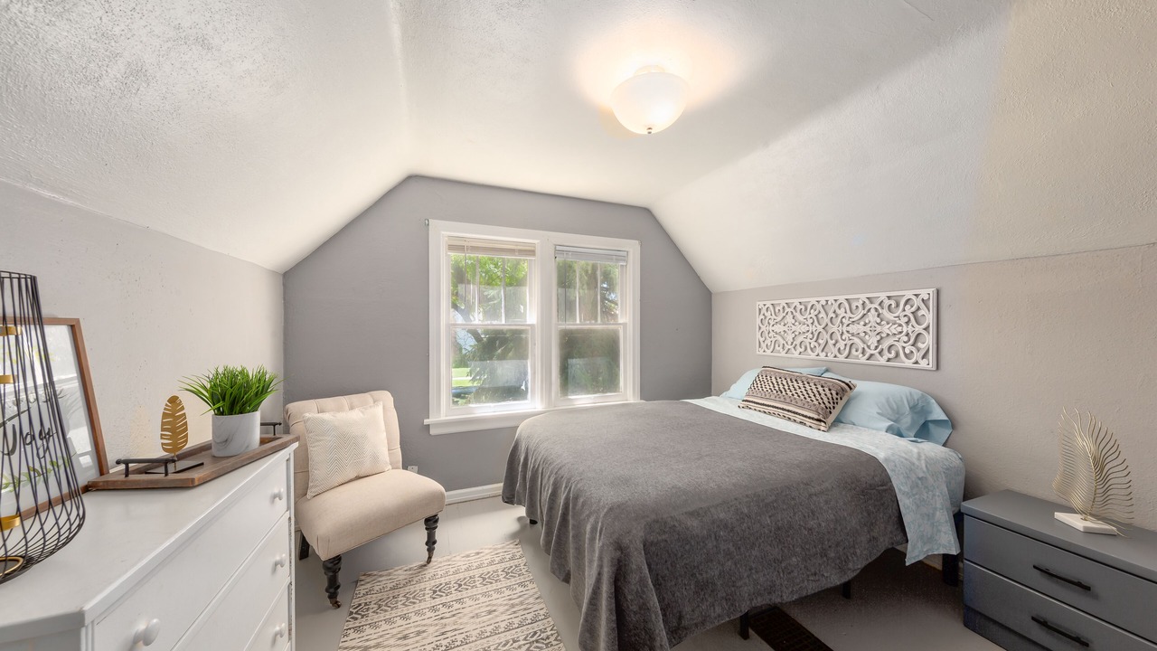 Photo of Bedroom in Caldwell